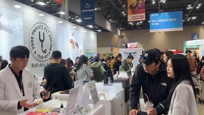 역대급 인파가 몰려든 반려인들의 축제 ‘메가주’에서 유어벳 덴탈스프레이 구취제거 효과를 경험하기 위한 인파가 몰렸다.