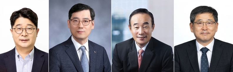 사진 왼쪽부터 엄기천 사장, 정대형 본부장, 허경욱 전 기획재정부 차관, 천성래 사업시너지본부장.