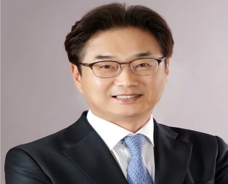 원희목 유한재단 신임 이사장. 