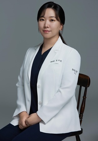 신사 베일러의원 강지민 대표원장.