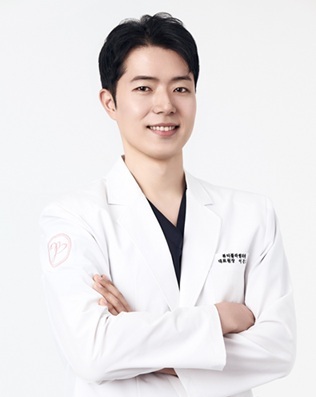 뷰티블라썸의원 이건호 대표원장