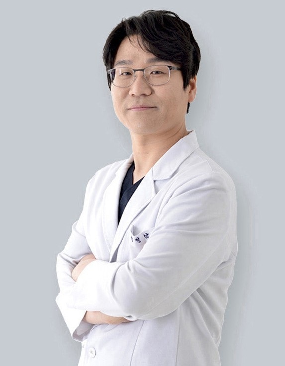 바로그의원 강남점 박정남 대표원장
