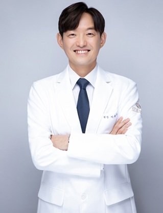 대구 로운안과 이종욱 원장