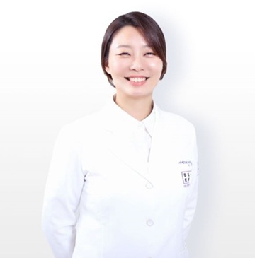 디에스타의원 윤현주 대표원장.