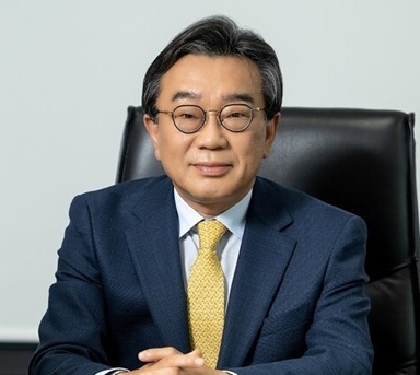 금호석유화학 백종훈 대표. 