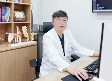 망원 마포척척통증의학과 이준성 원장