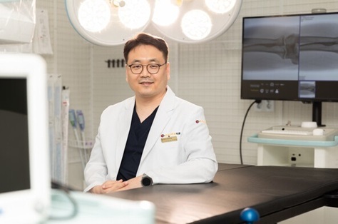 을지로 초이스외과 최찬중 원장