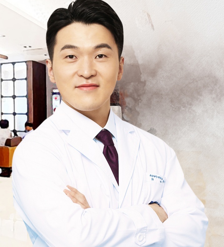 로이스제일치과의원 마산점 서원교 대표원장