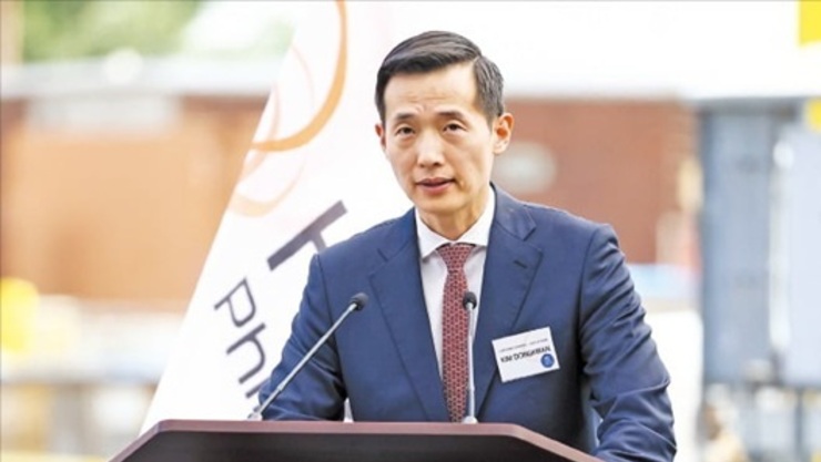 [CEO 브리핑]한화 김동관, 英장관과 방산협력 협력..."김동명 서경배 그리고 윤동한"