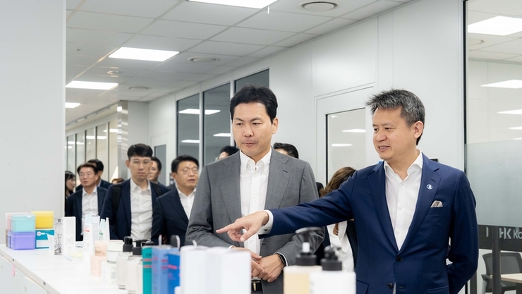 다렌 탕 WIPO 사무총장이 한국콜마를 방문했다는데...왜?