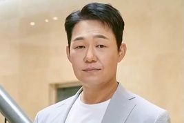 채상병 특검, 배우 박성웅 참고인 조사
