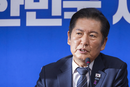 민주당, ‘허위조작정보 5배 징벌배상법’ 추진