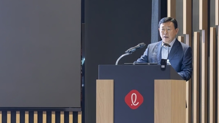 롯데 신동빈 회장 “업의 본질에 집중해 끊임없는 혁신 실행”