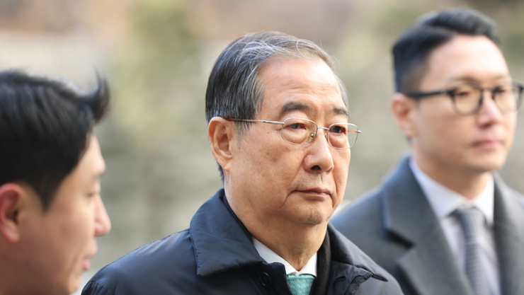 한덕수 전 총리, ‘12·3 내란’ 방조 혐의 1심서 징역 23년…헌정사 첫 법정구속