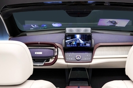 현대모비스, 유럽 3사와 ‘4각 연맹’ 구축…홀로그래픽 윈드쉴드 디스플레이 양산