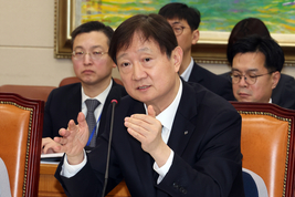 이찬진 금감원장, 시중은행장 향해 ‘지배구조 혁신’ 주문