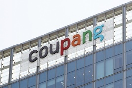 쿠팡, 연매출 49조원 ‘사상 최대’…개인정보 유출 여파에 4분기 수익성 급랭