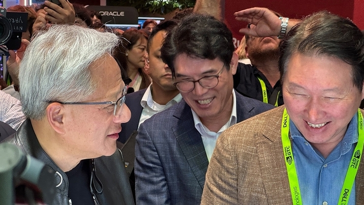 SK 최태원 회장, 엔비디아 GTC 첫 참석…AI 생태계 협력 강화 시동