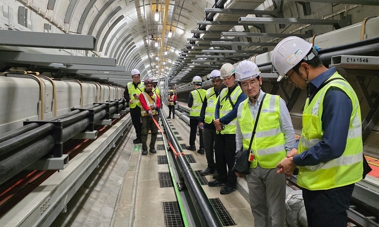 김선규 호반그룹 회장, 글로벌 현장경영…에너지 사업 확대 모색