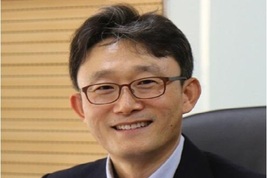 KT, 박윤영 시대 열렸다...주총서 대표이사 선임