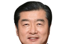 [CEO 워치] 검찰 '김家네' 김용만 회장 징역 3년 구형…성폭행 시도 혐의 공소사실 인정