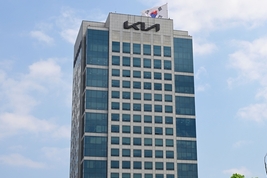 기아, 1분기 매출 29.5조 ‘최대’…관세·환율 부담에 이익 감소