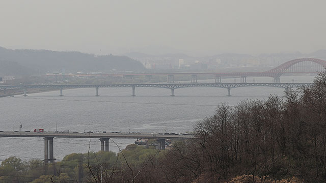 강원 영동 지역의 황사 위기경보가 해제됐다. (사진=KBS)