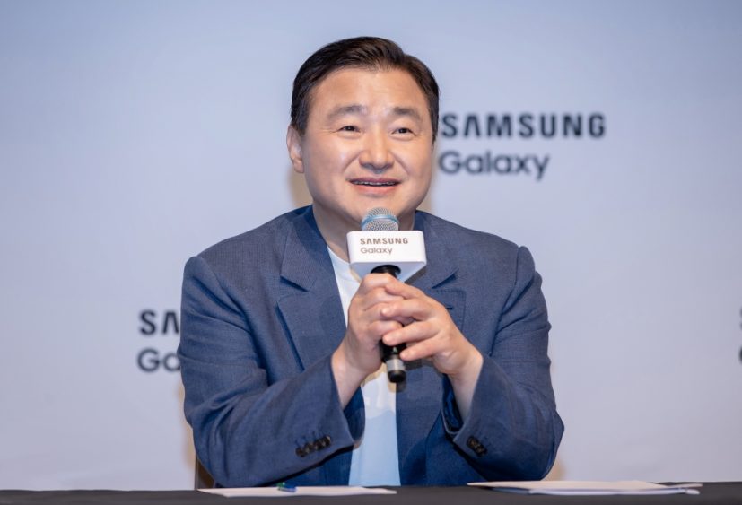 프랑스 파리에서 삼성전자 MX사업부장 노태문 사장이 ‘삼성 갤럭시 언팩’ 행사 직후 국내 기자간담회를 진행하고 있는 모습. (사진=삼성전자)